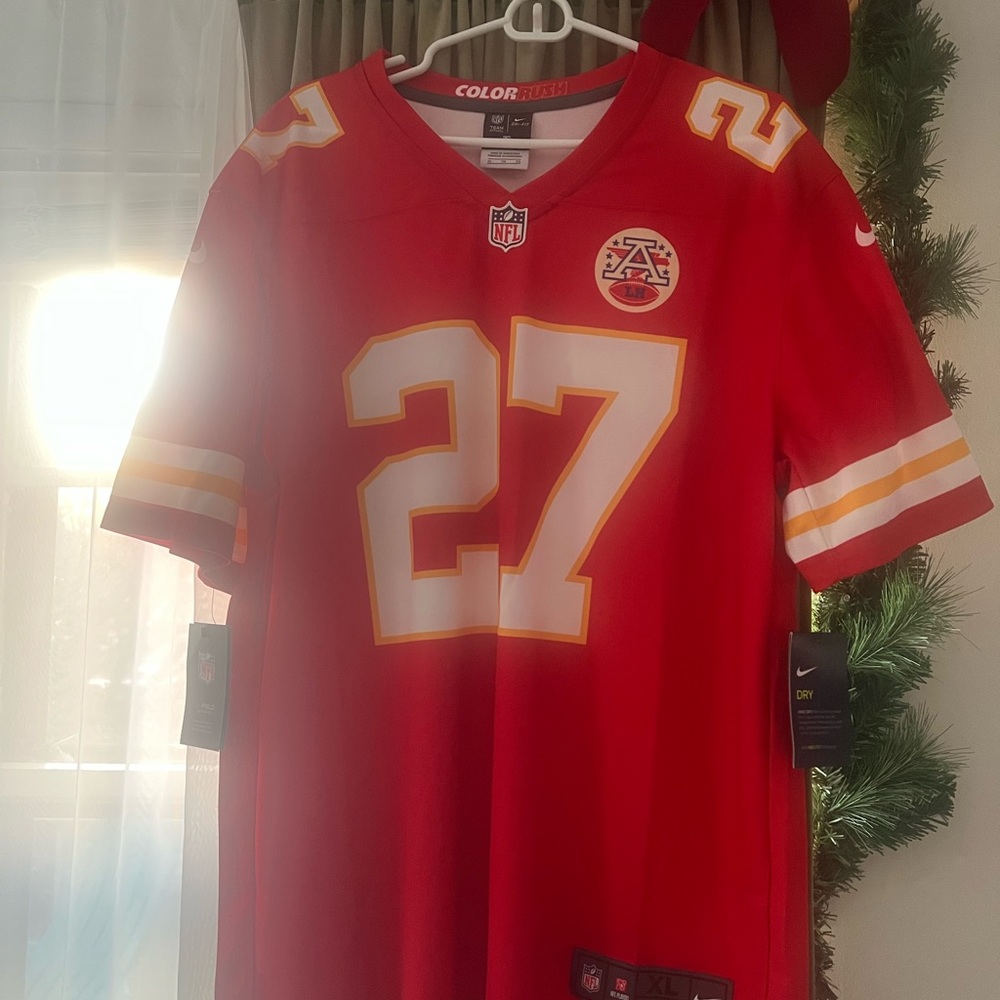 Kareem Hunt Kansas City Chiefs jersey